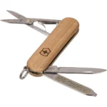 Nóż wielofunkcyjny Victorinox Classic SD Wood – zdjęcie produktu